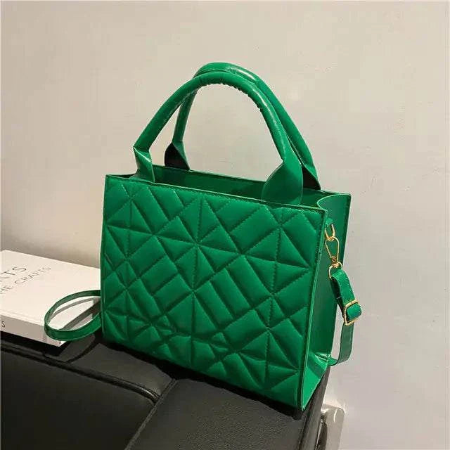 Fashion shoulder bag with diamond lattice design, premium green PU leather, adjustable strap.