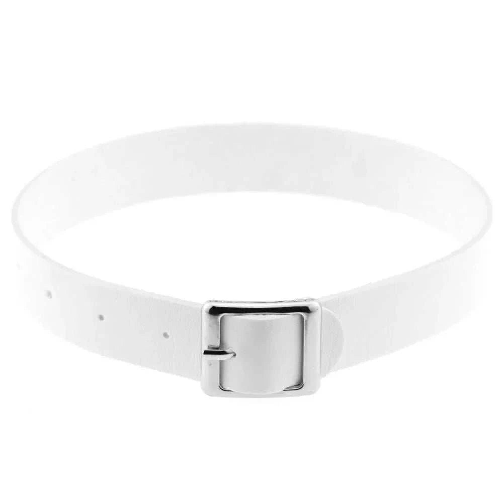 White belt collar choker necklace with buckle design.